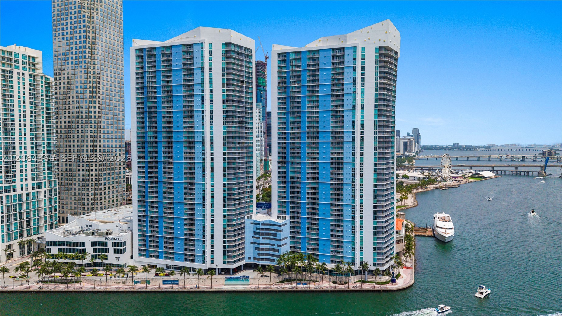 325 S Biscayne Blvd #3421, Miami FL 33131