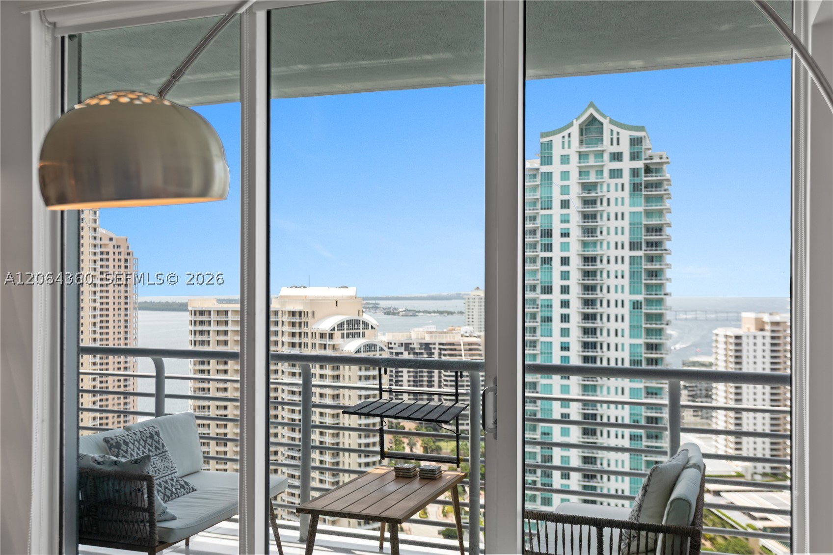 325 S Biscayne Blvd #3421, Miami FL 33131
