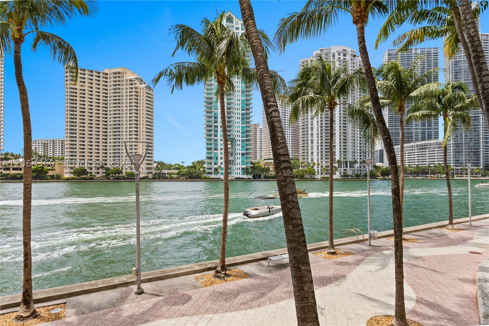 325 S Biscayne Blvd #3421, Miami FL 33131