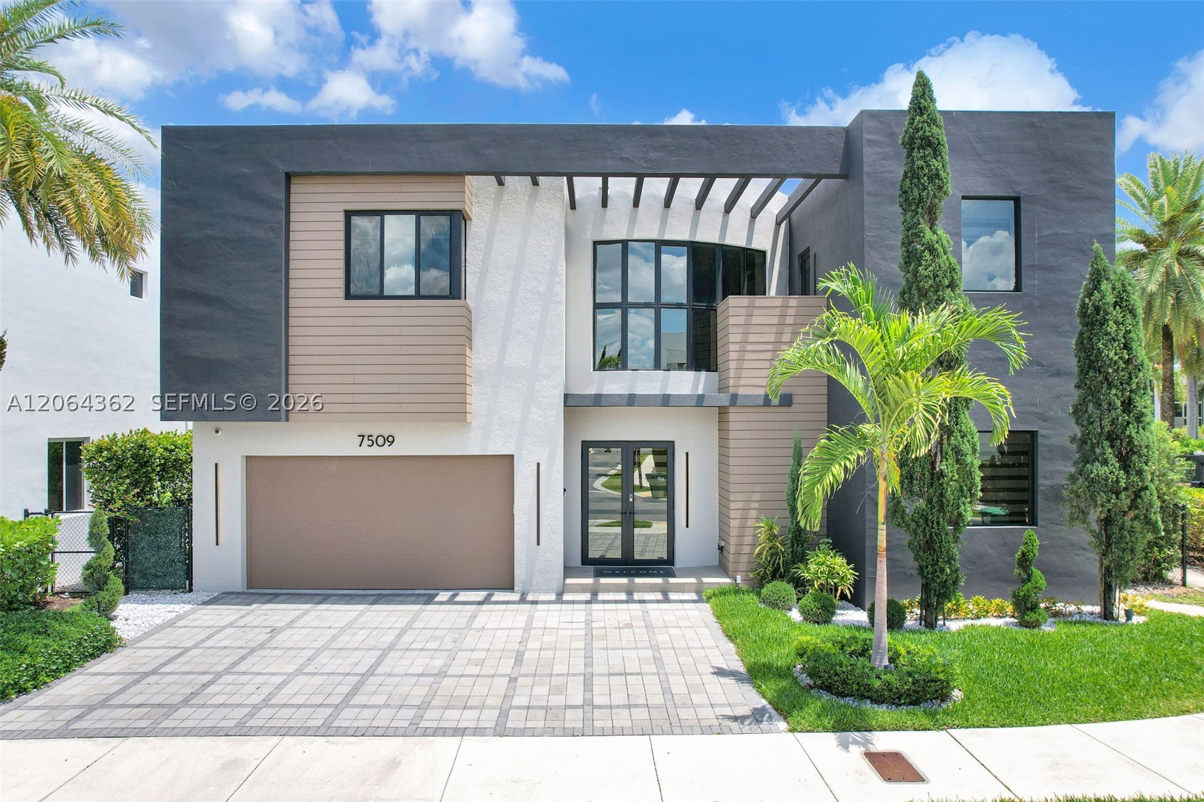 7509 NW 99th Ave, Doral FL 33178