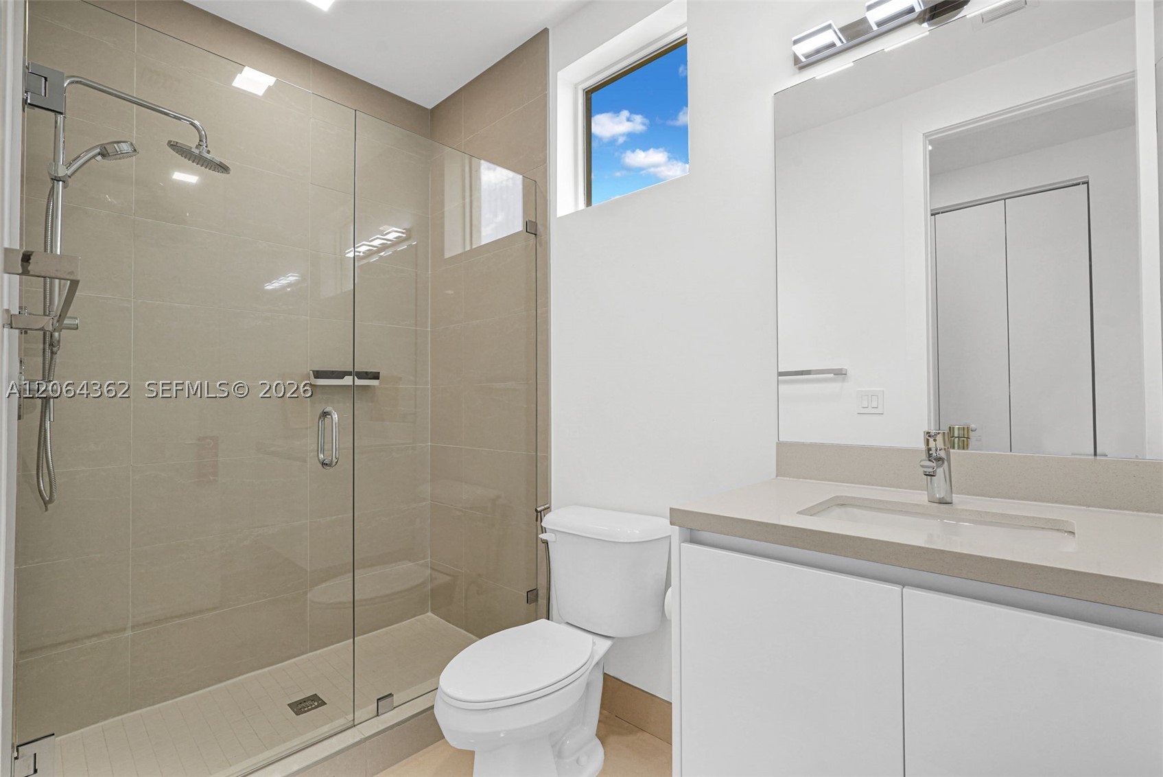 7509 NW 99th Ave, Doral FL 33178