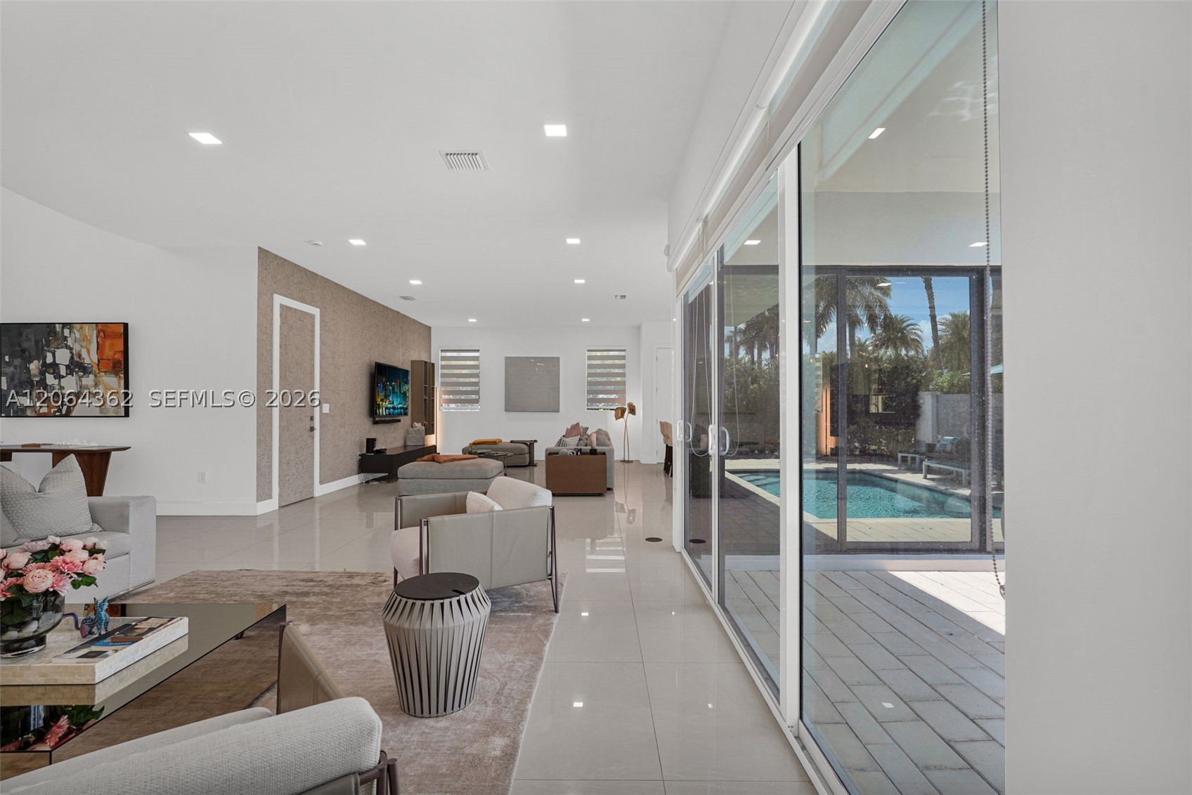 7509 NW 99th Ave, Doral FL 33178