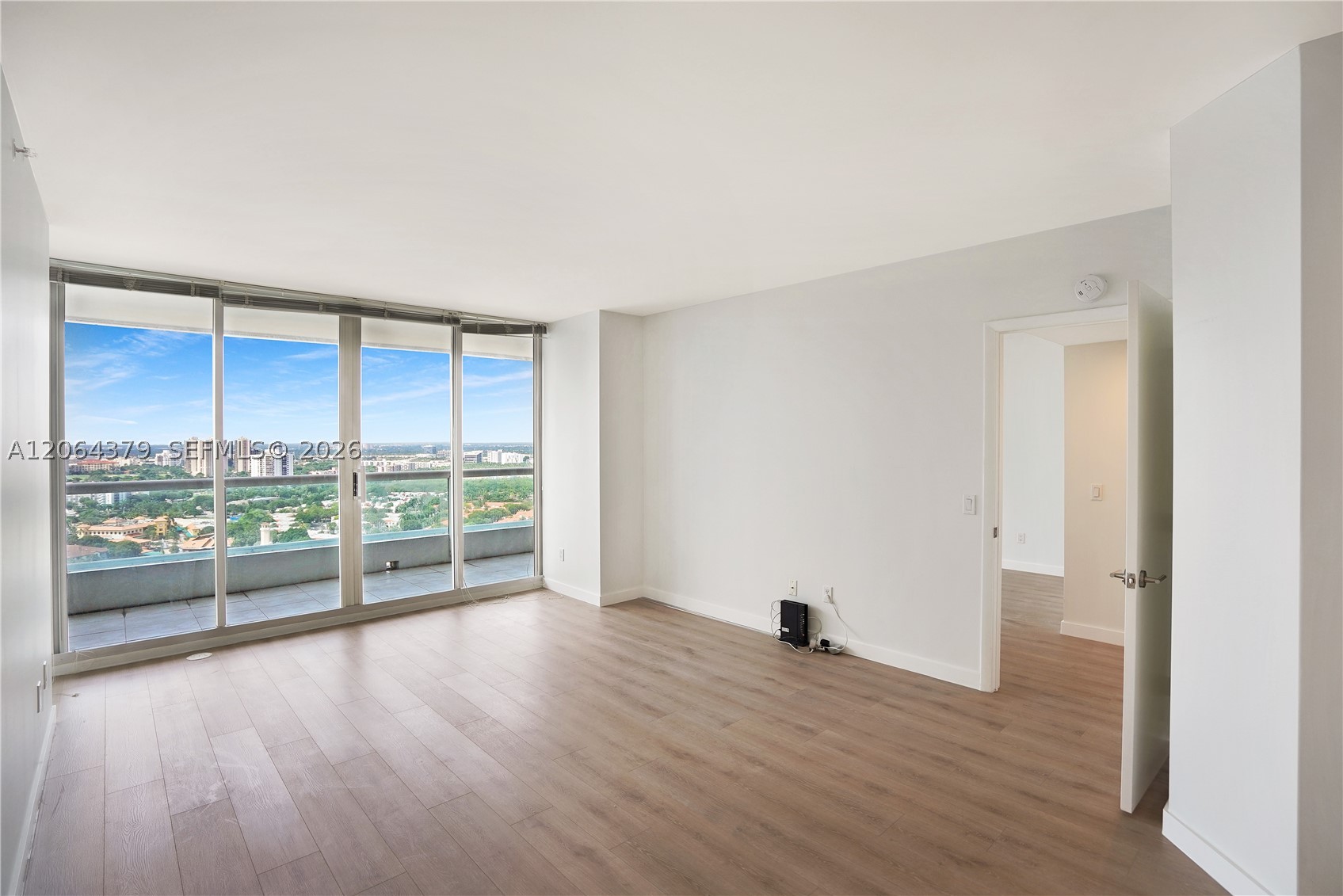 21205 Yacht Club Dr #2604, Aventura FL 33180