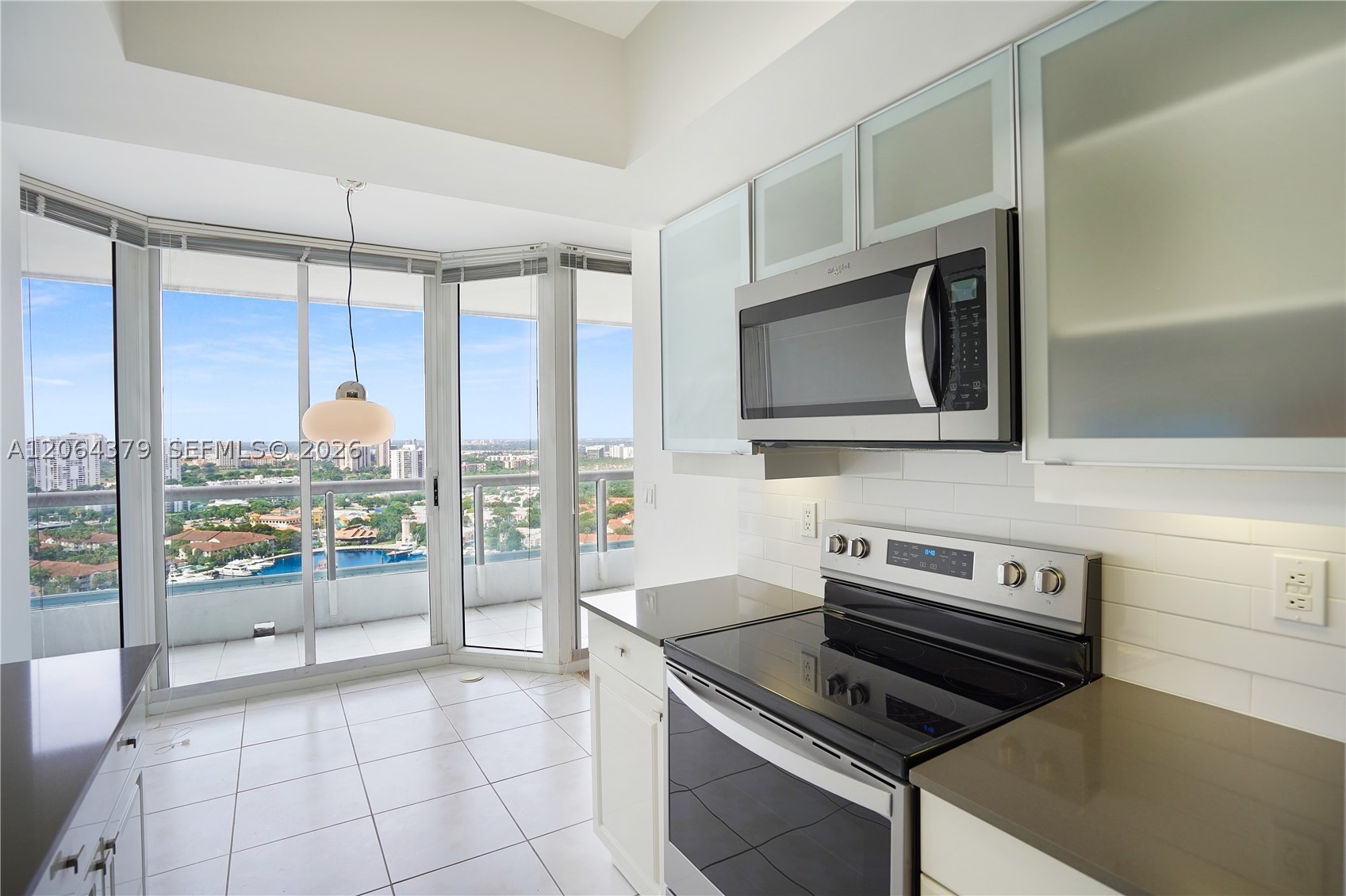 21205 Yacht Club Dr #2604, Aventura FL 33180