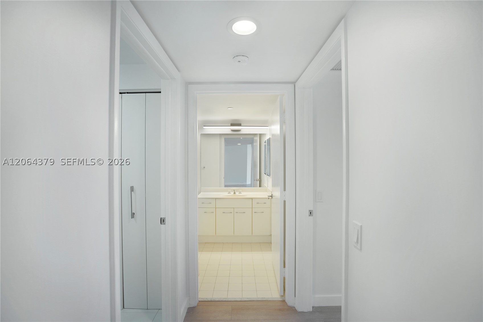 21205 Yacht Club Dr #2604, Aventura FL 33180