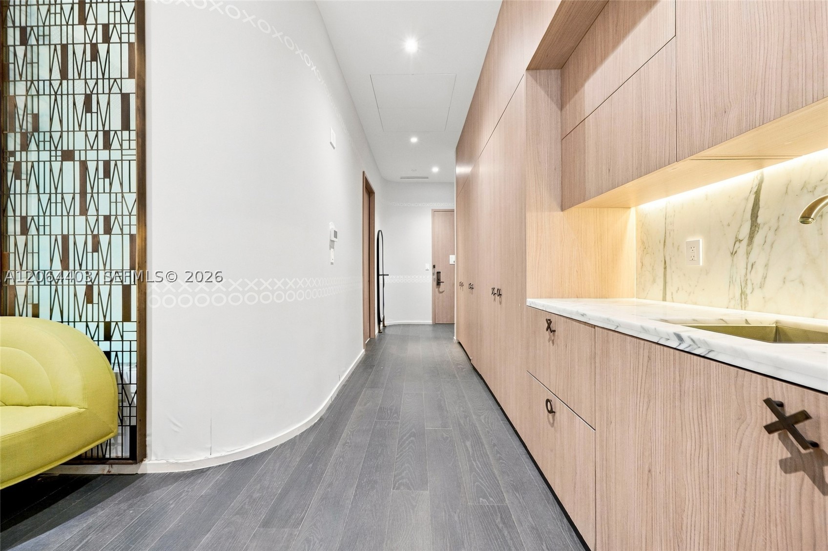 801 S Miami Ave #610, Miami FL 33130