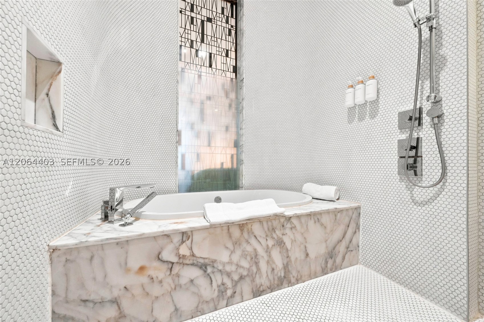 801 S Miami Ave #610, Miami FL 33130