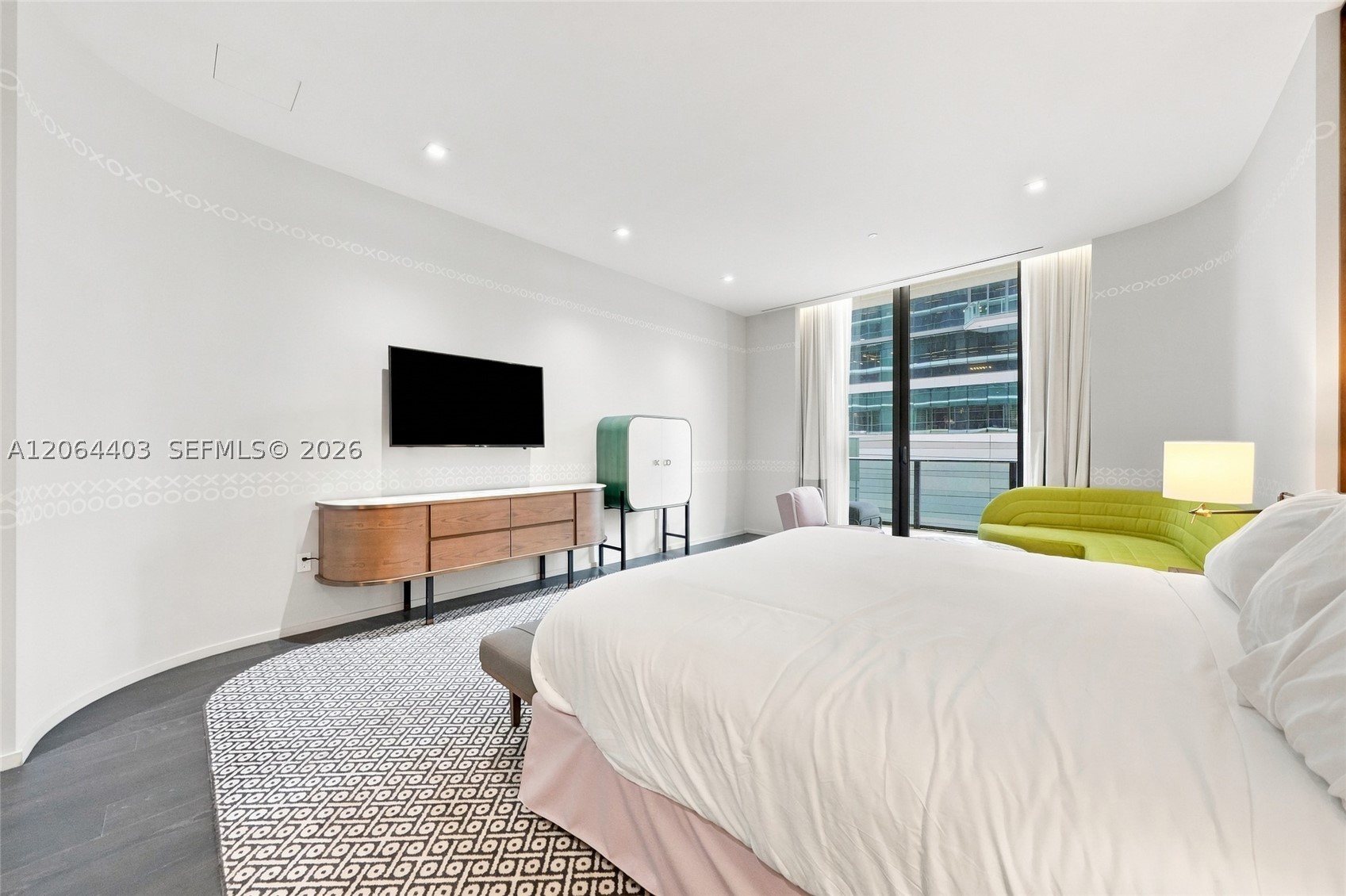 801 S Miami Ave #610, Miami FL 33130