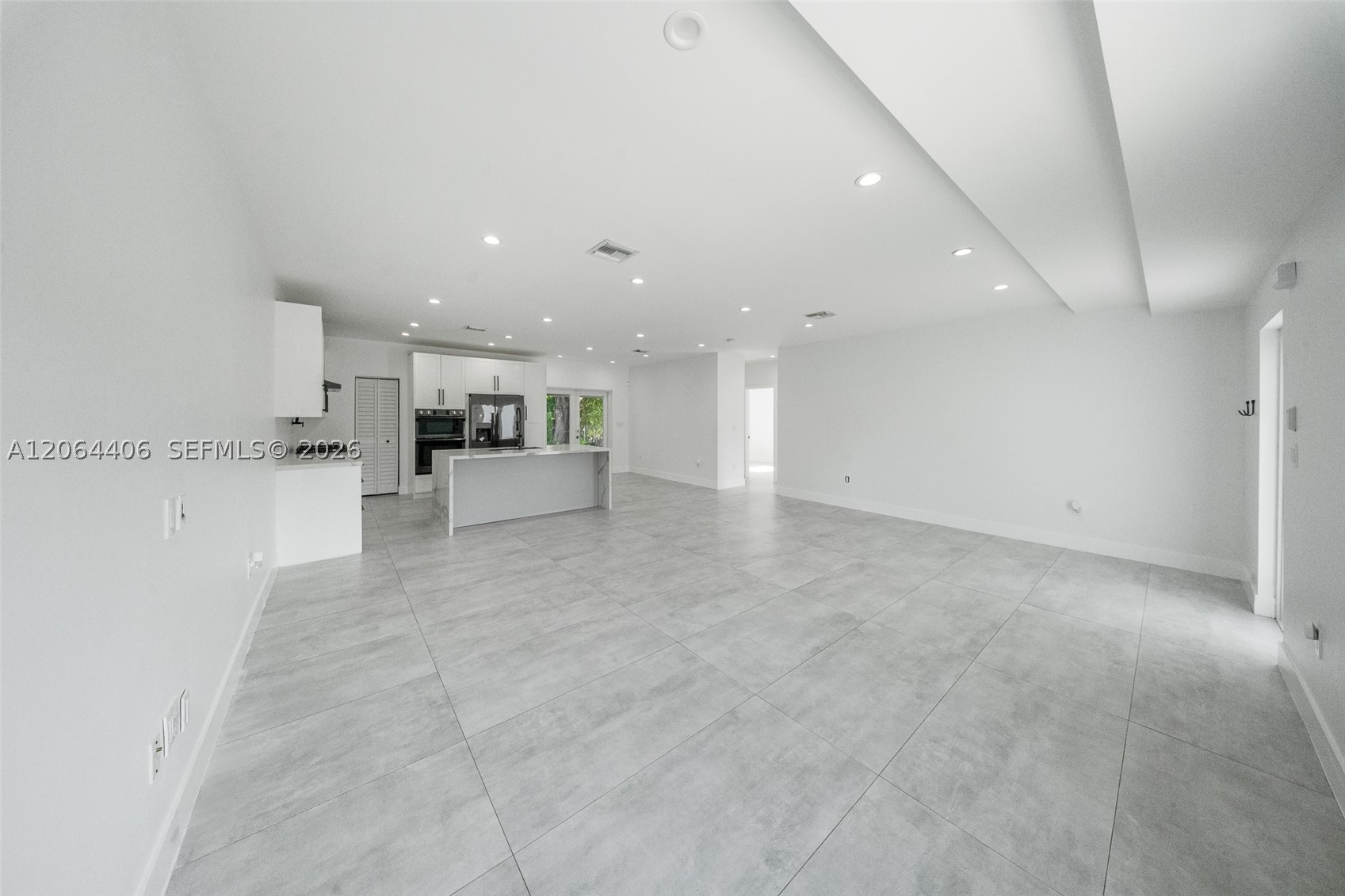 1935 SW 24th Ter, Miami FL 33145