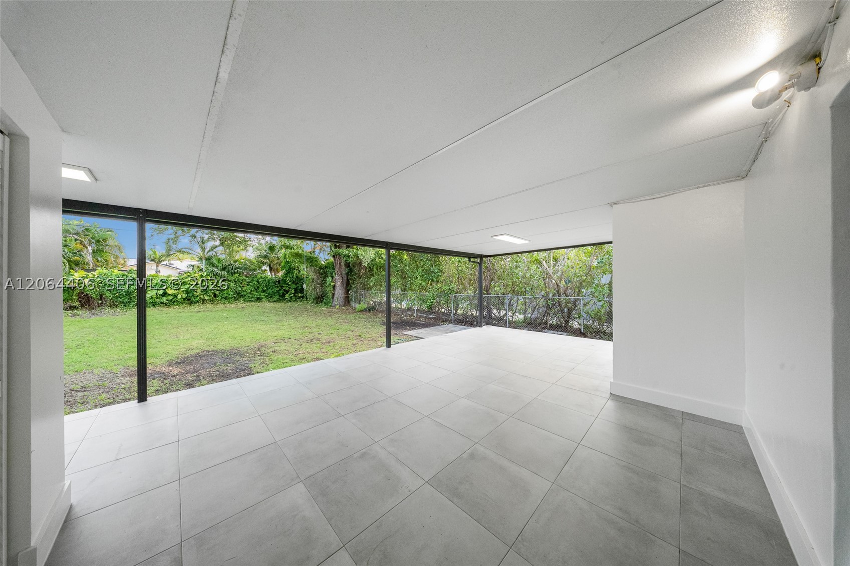 1935 SW 24th Ter, Miami FL 33145