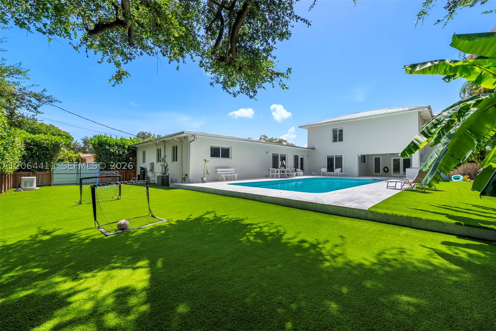 831 NE 109th St, Biscayne Park FL 33161
