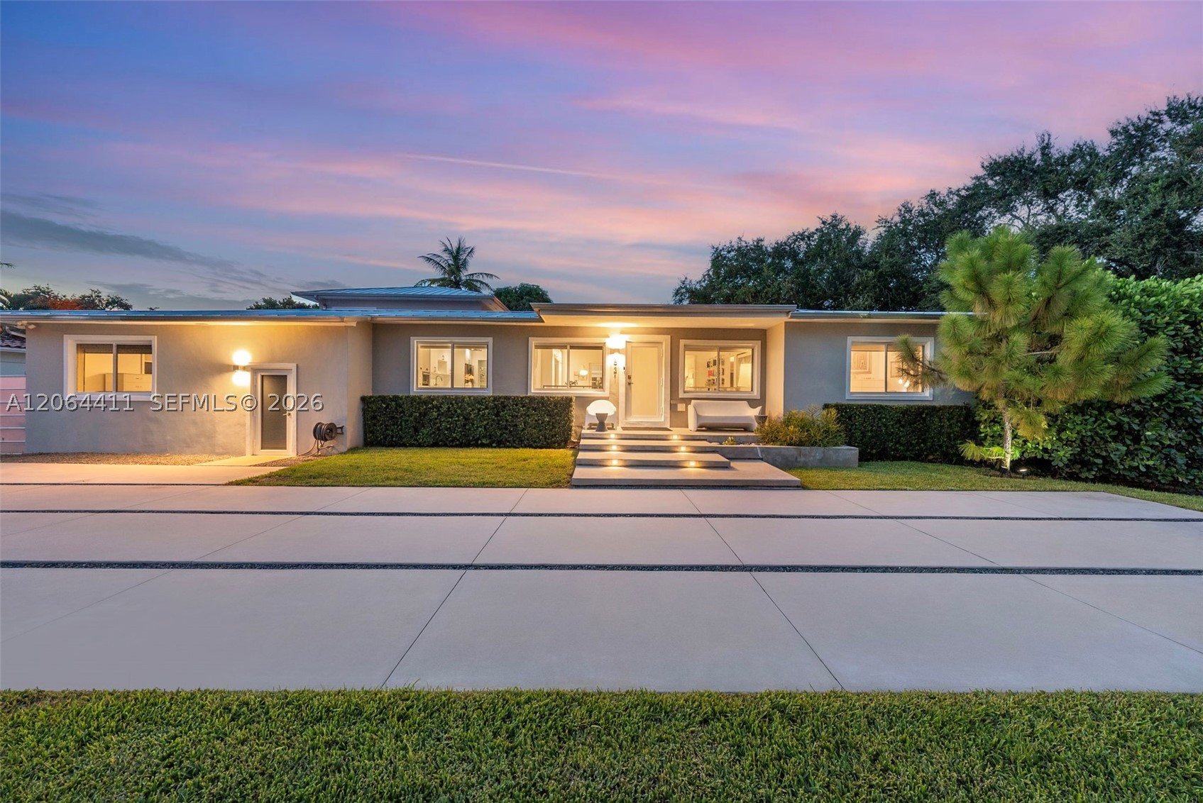 831 NE 109th St, Biscayne Park FL 33161