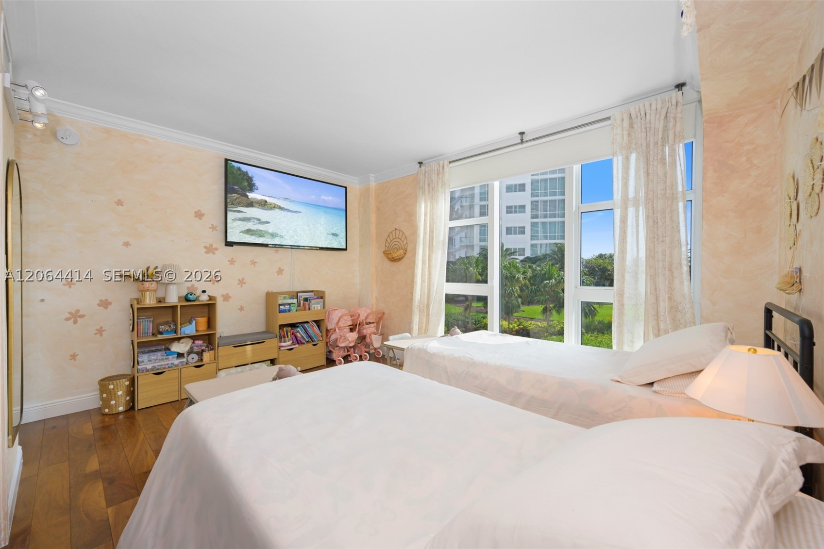 10275 Collins Ave #334, Bal Harbour FL 33154
