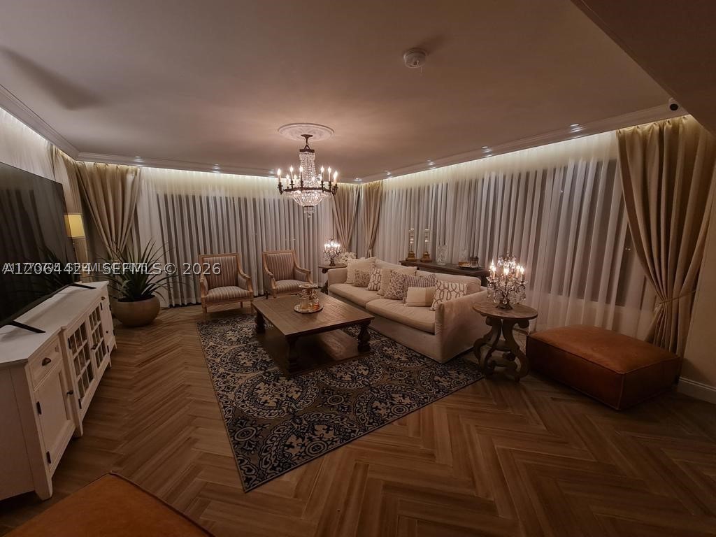 1625 Daytonia Rd, Miami Beach FL 33141
