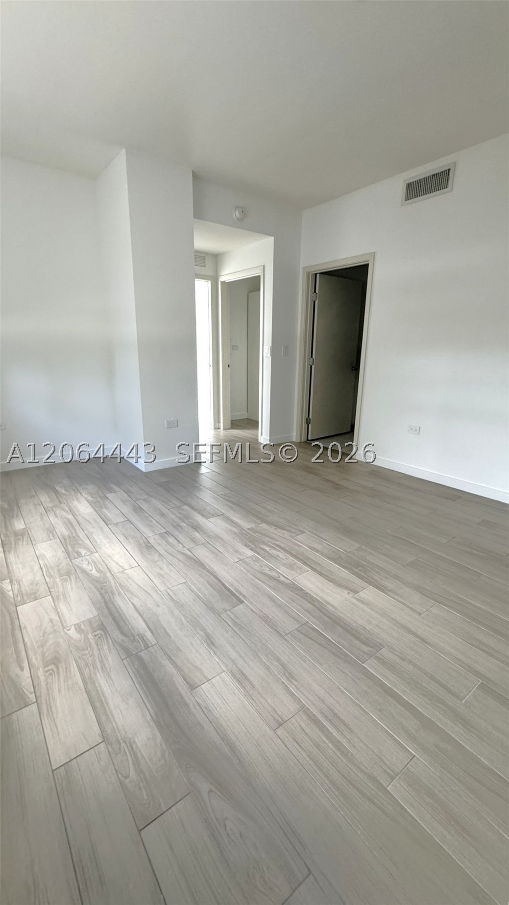 999 SW 1st Ave #1604, Miami FL 33130