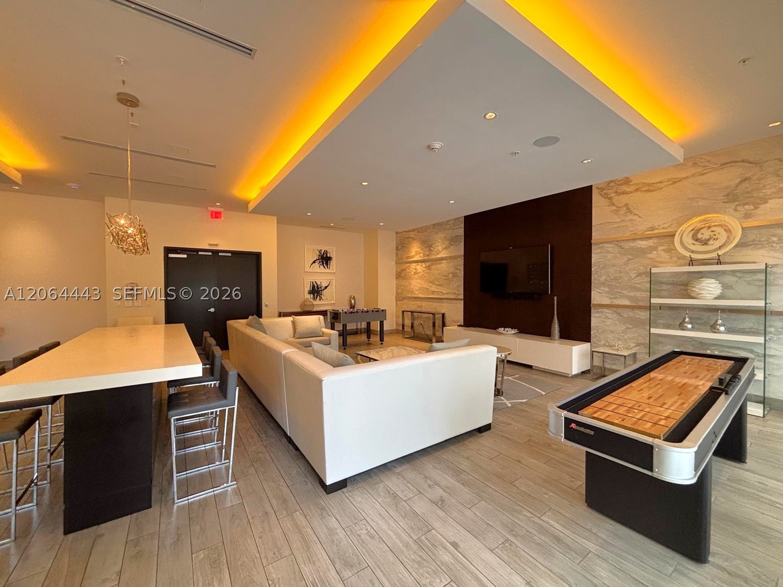 999 SW 1st Ave #1604, Miami FL 33130