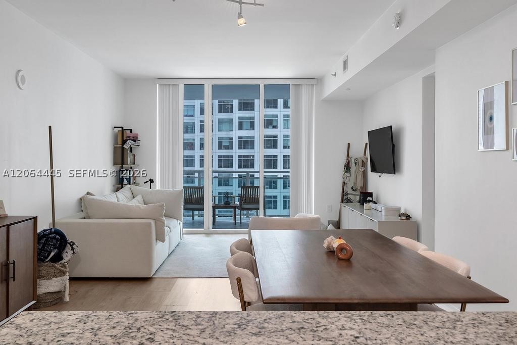 951 BRICKELL AV #1100, Miami FL 33131