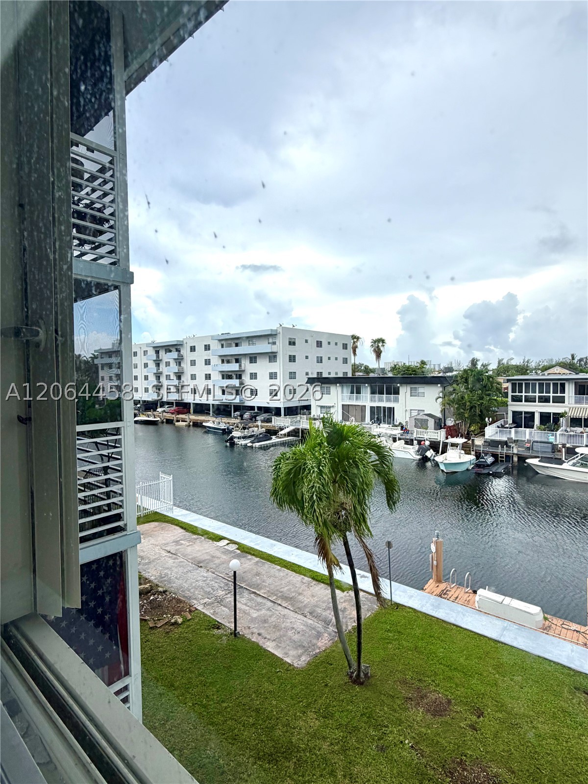 3750 NE 169th St #311, North Miami Beach FL 33160