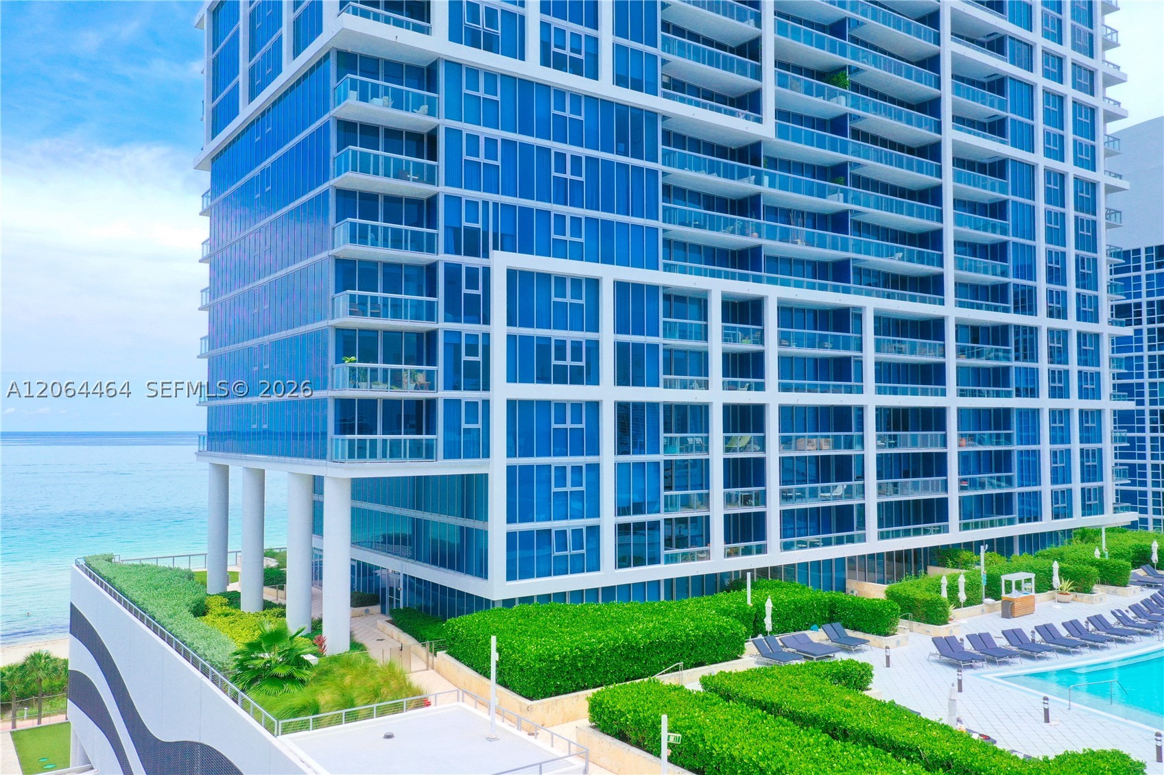 6899 Collins Ave #1905, Miami Beach FL 33141