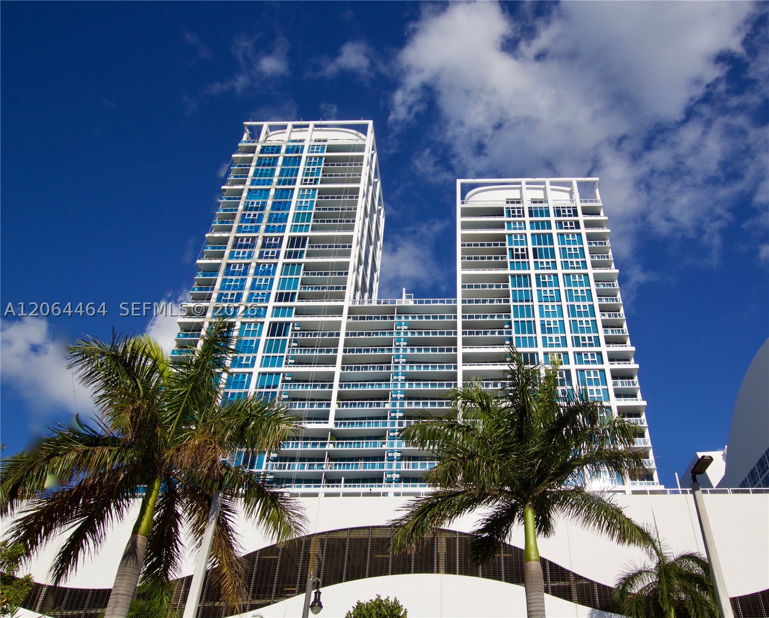 6899 Collins Ave #1905, Miami Beach FL 33141