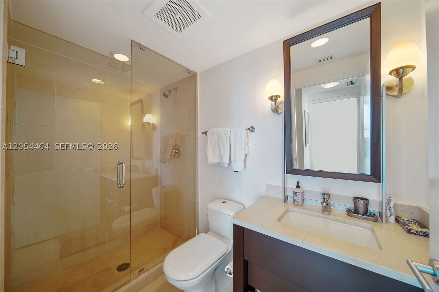 6899 Collins Ave #1905, Miami Beach FL 33141