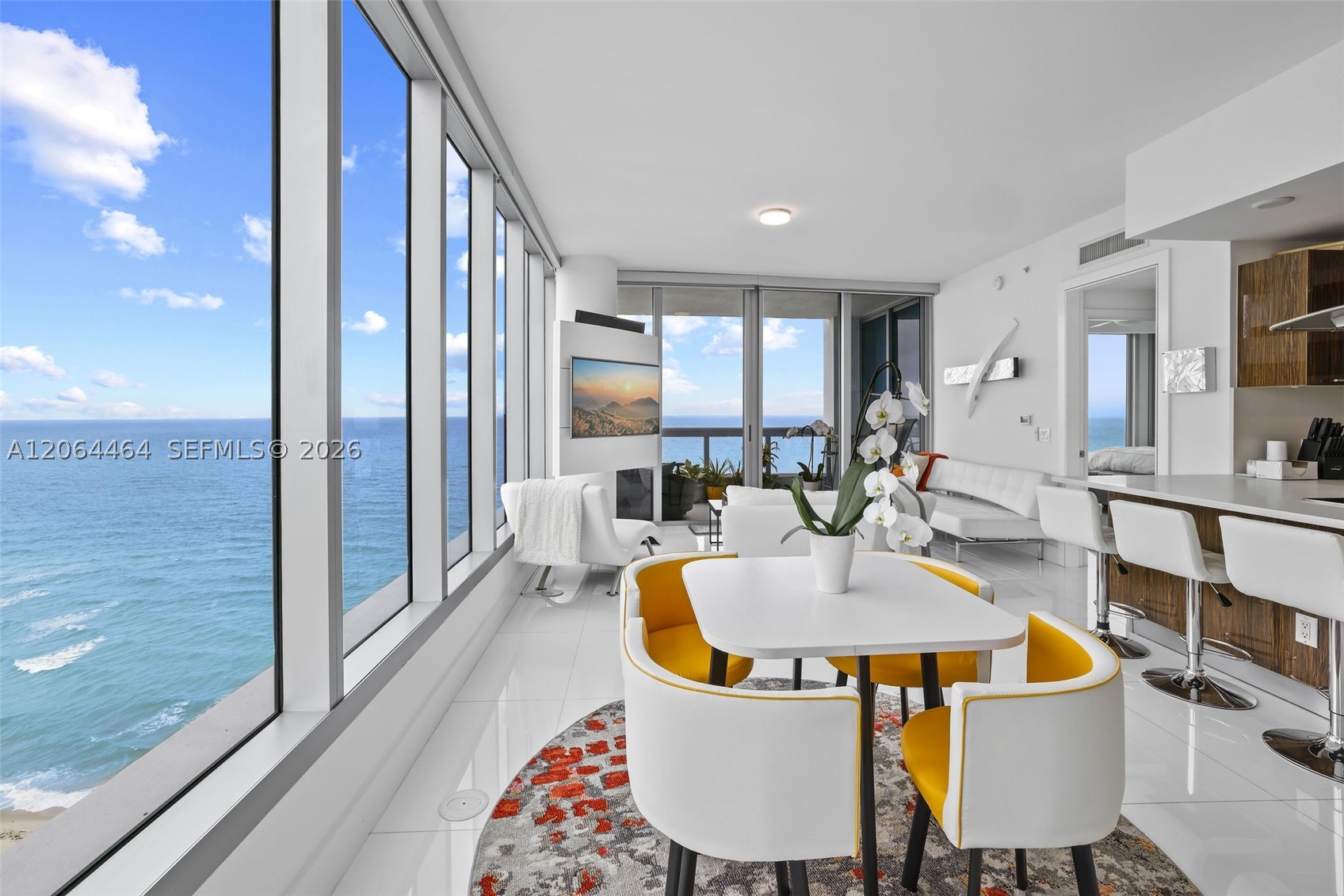 6899 Collins Ave #1905, Miami Beach FL 33141