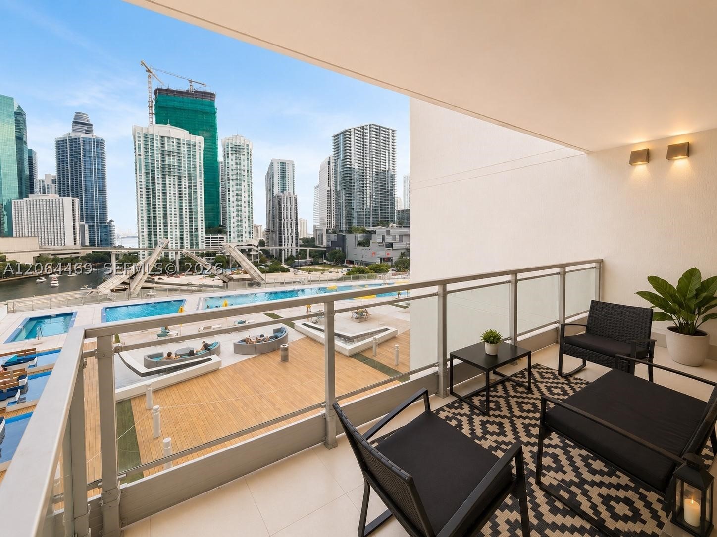 92 SW 3rd St #1210, Miami FL 33130