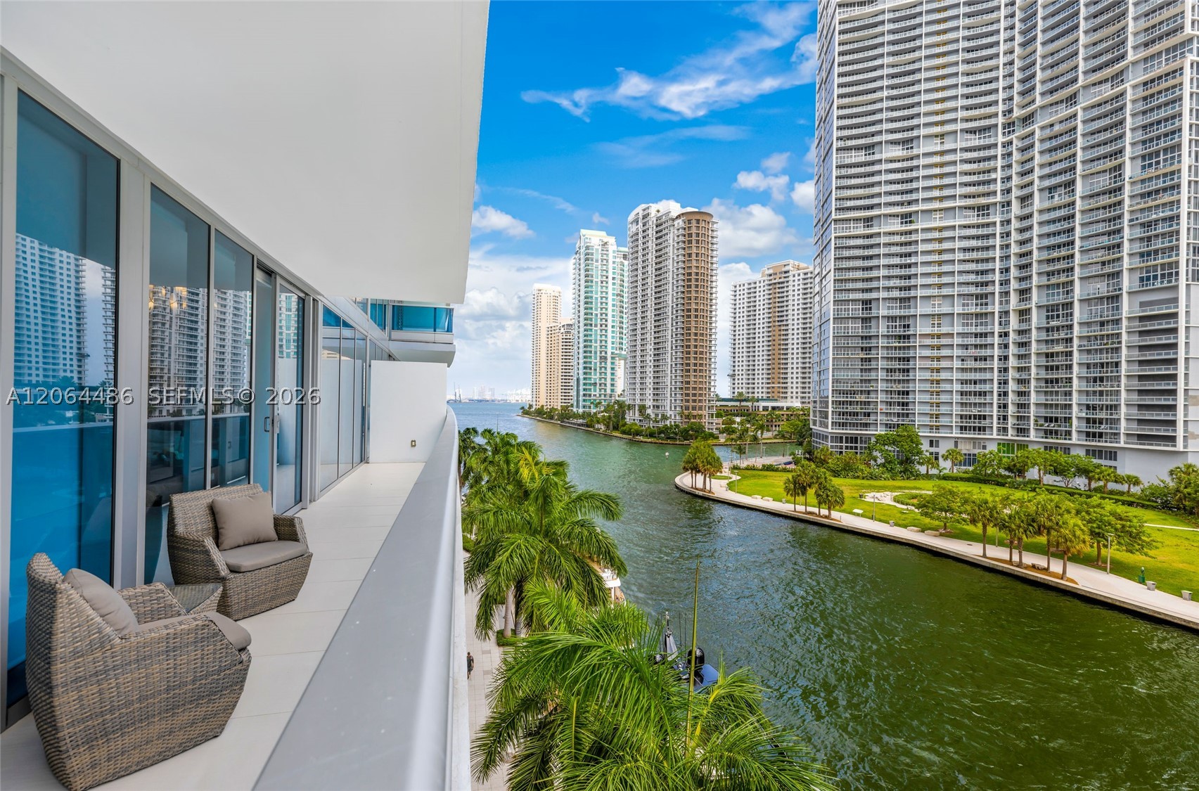 200 Biscayne Boulevard Way #504, Miami FL 33131