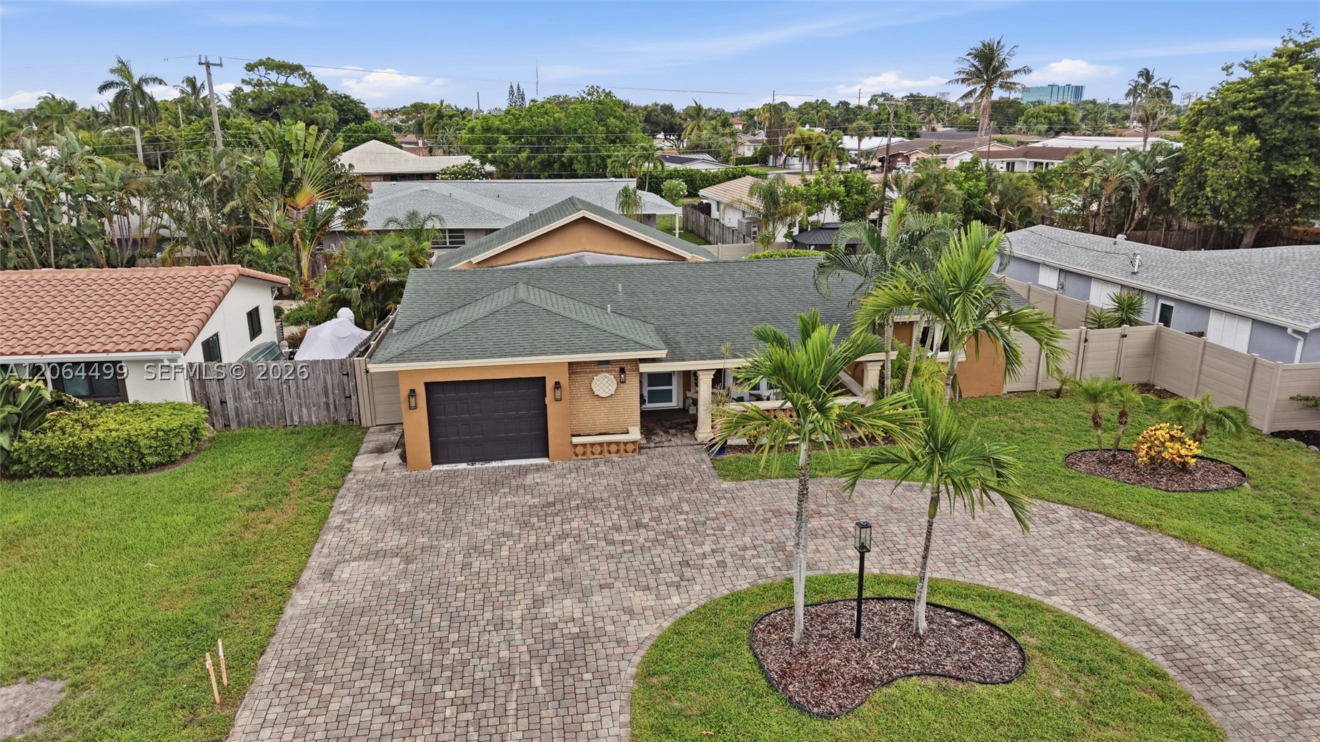 5640 NE 16th Ave, Fort Lauderdale FL 33334