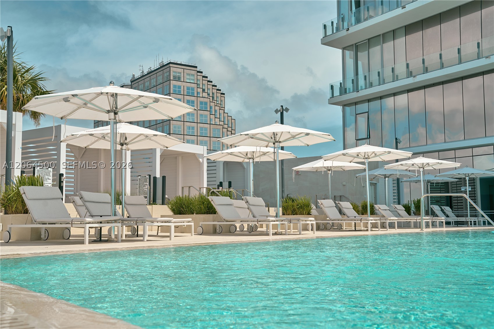 300 Biscayne Blvd Way #6301, Miami FL 33131