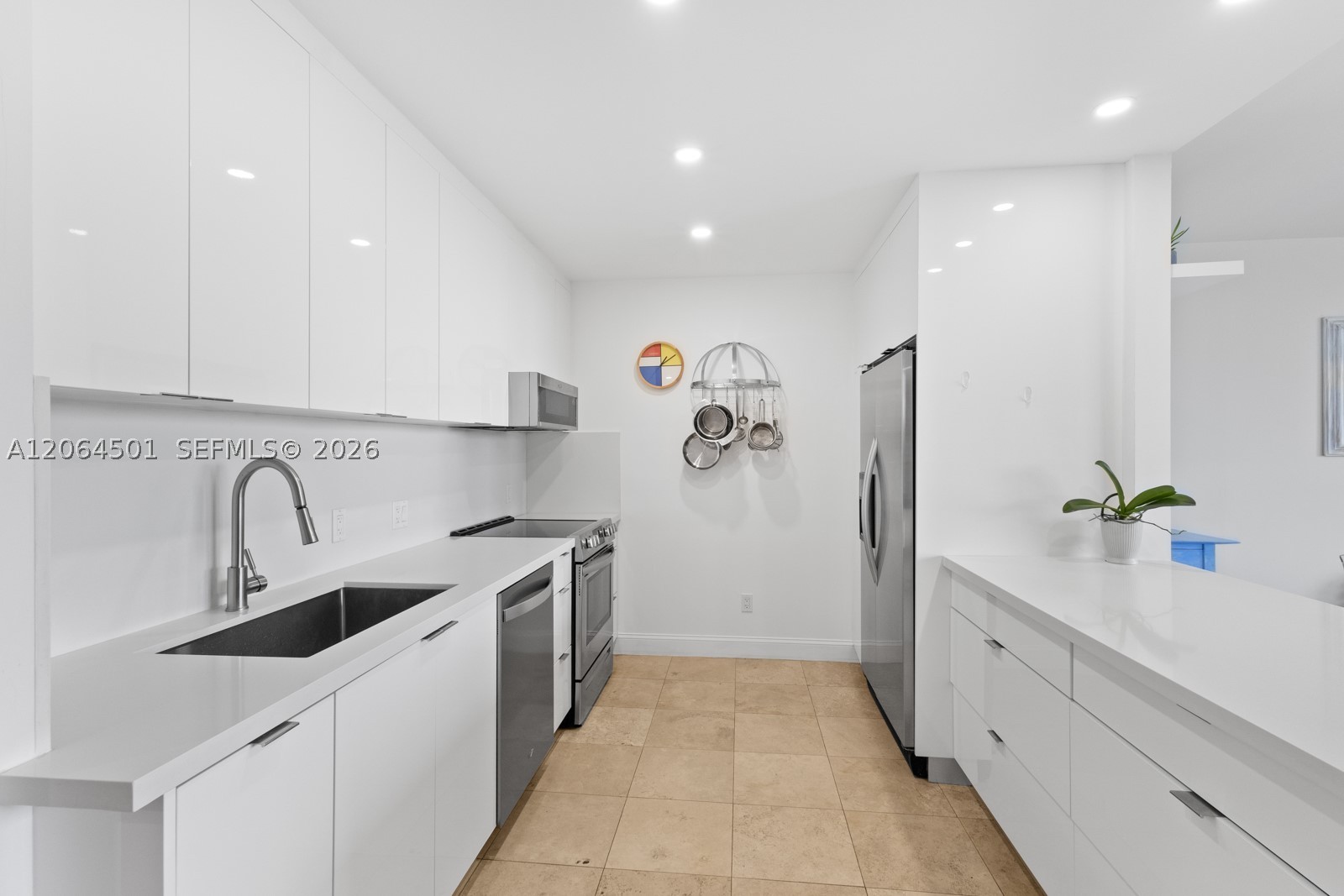 161 Crandon Blvd #317, Key Biscayne FL 33149