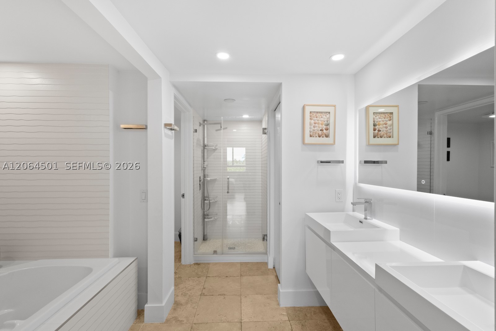 161 Crandon Blvd #317, Key Biscayne FL 33149