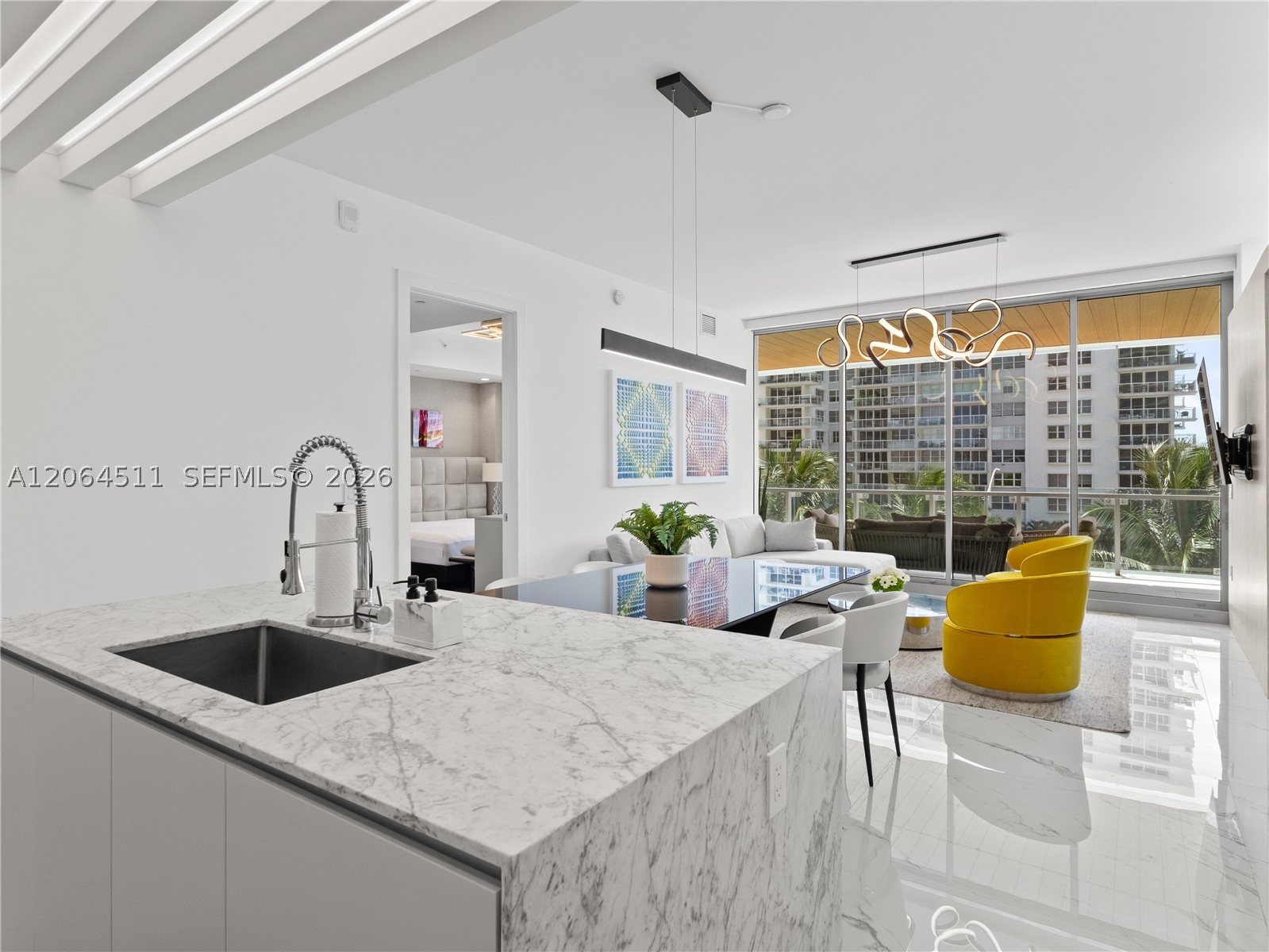 5775 Collins Ave #405, Miami Beach FL 33140