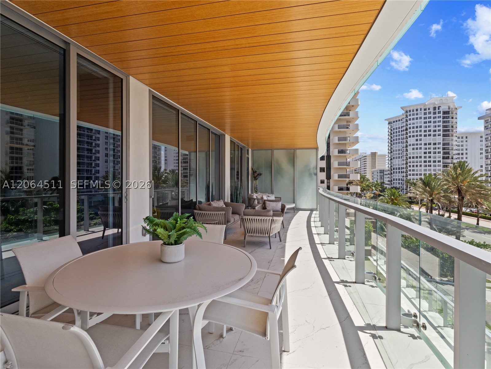 5775 Collins Ave #405, Miami Beach FL 33140