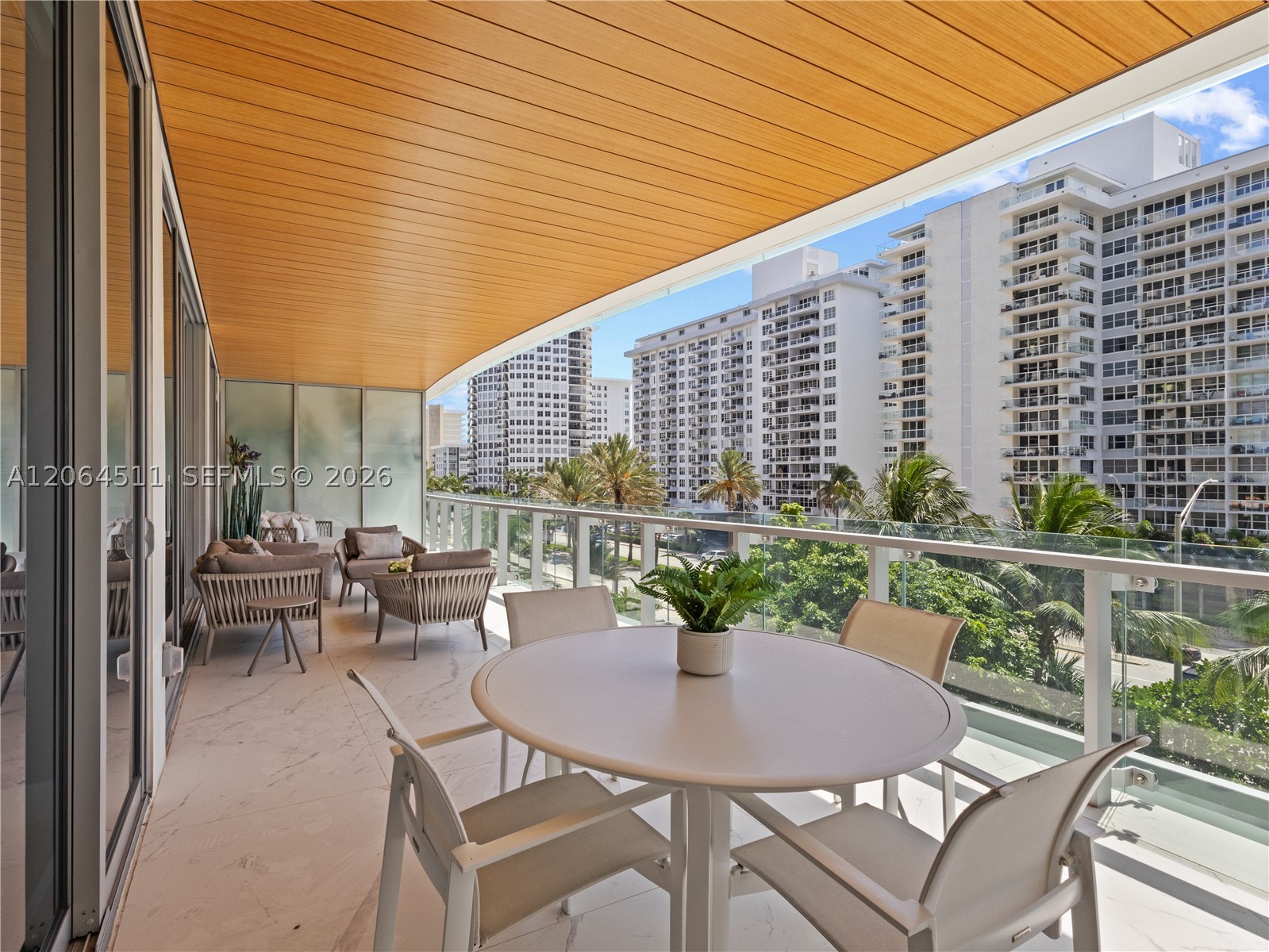 5775 Collins Ave #405, Miami Beach FL 33140