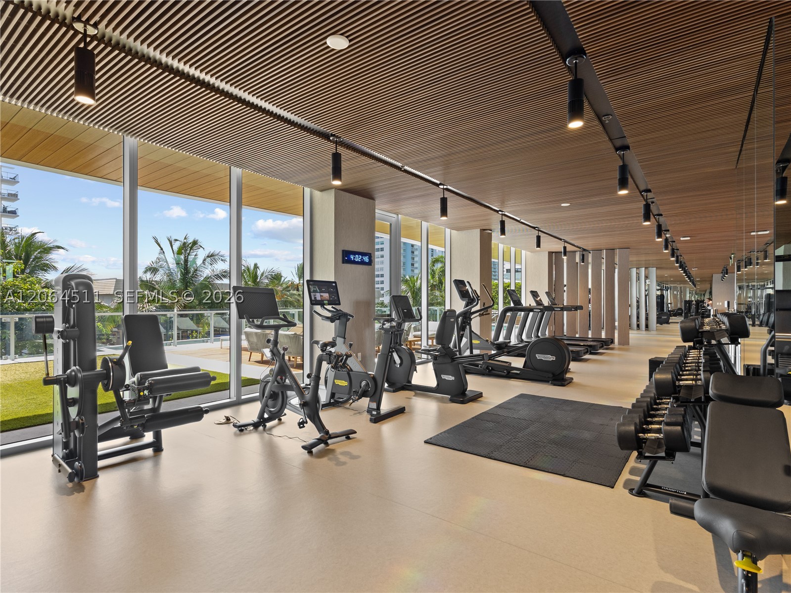 5775 Collins Ave #405, Miami Beach FL 33140