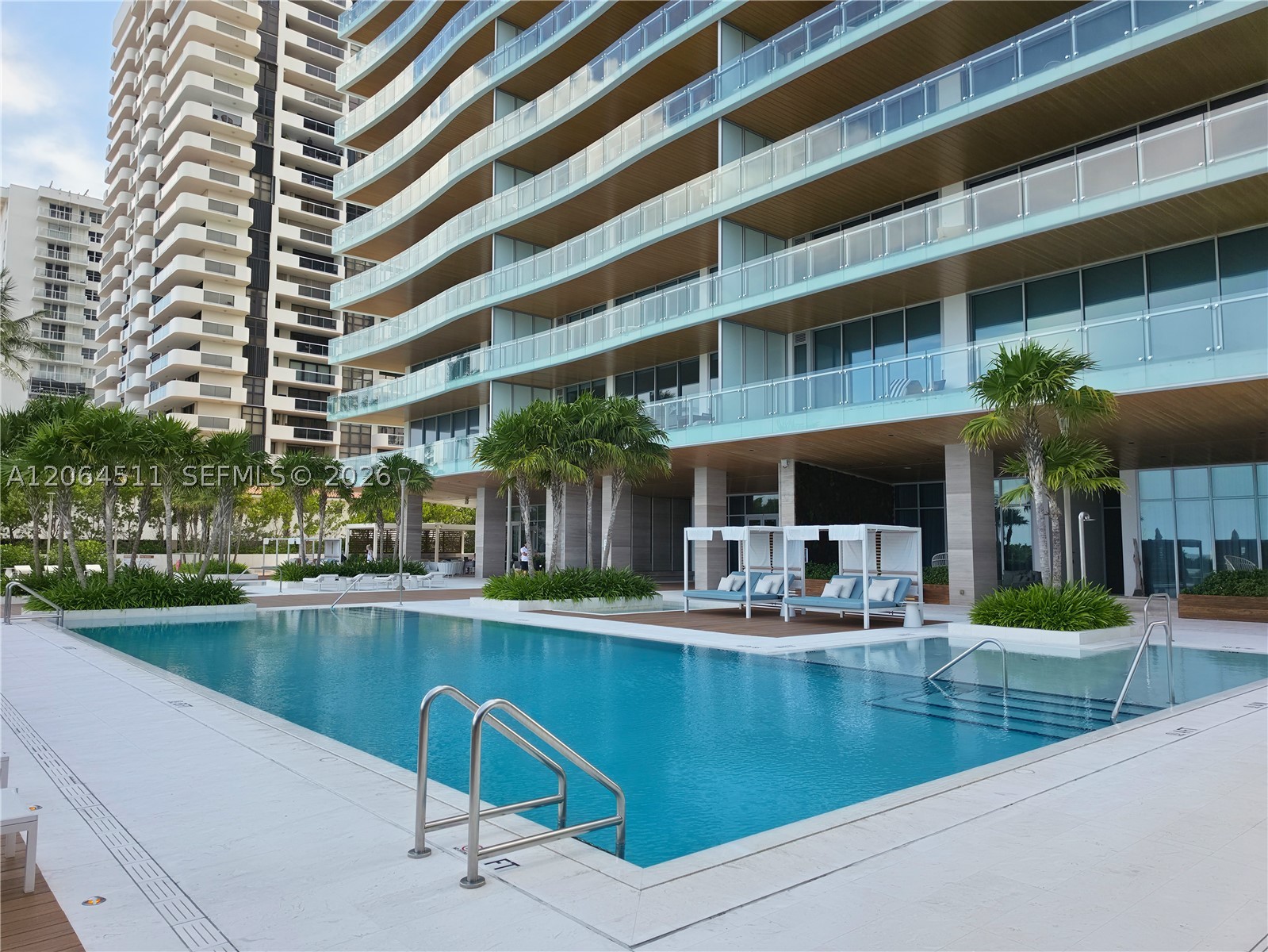 5775 Collins Ave #405, Miami Beach FL 33140