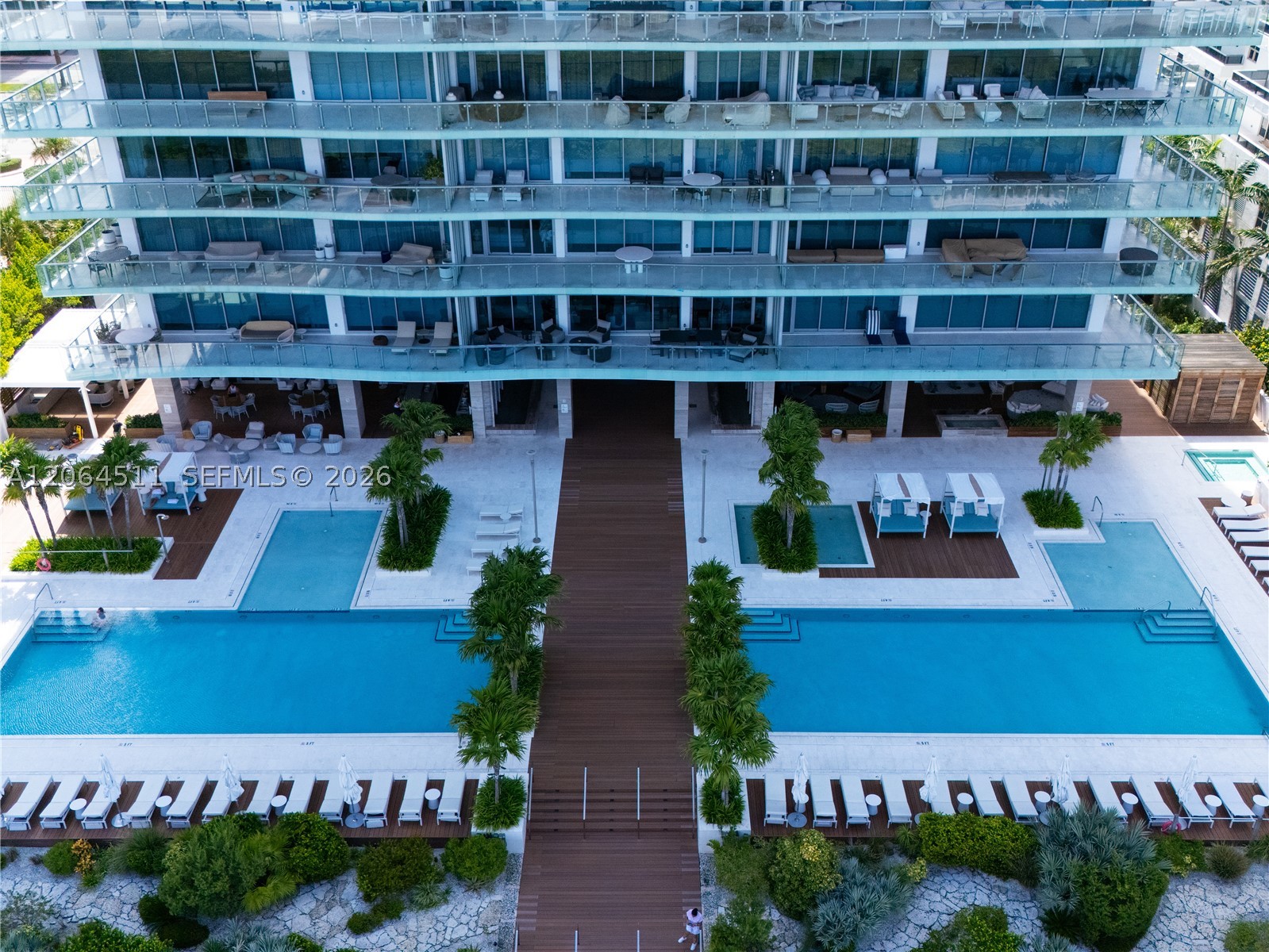 5775 Collins Ave #405, Miami Beach FL 33140