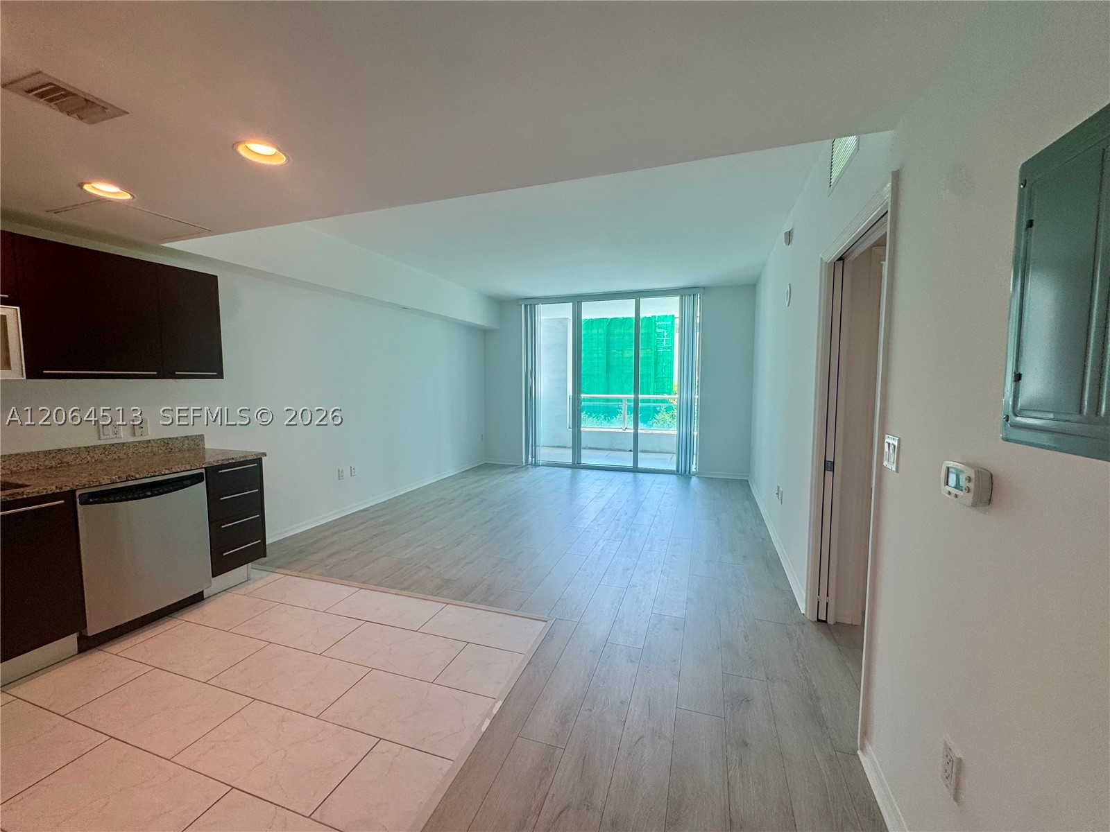 951 Brickell Ave #409, Miami FL 33131