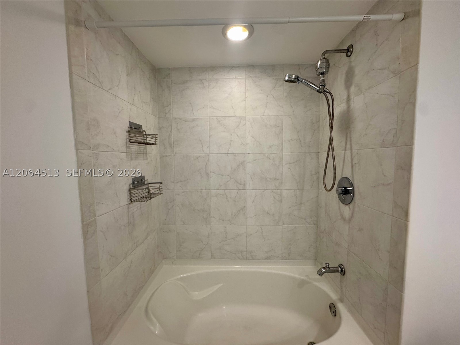 951 Brickell Ave #409, Miami FL 33131