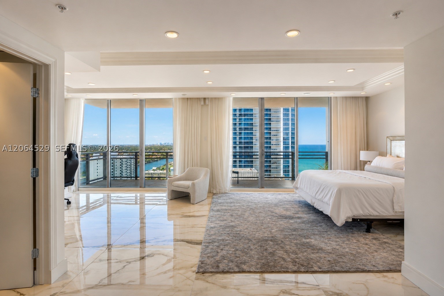 3535 S Ocean Dr #2106, Hollywood FL 33019