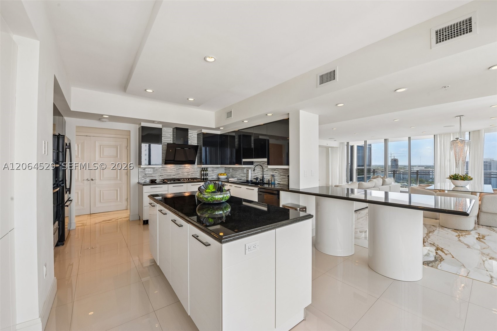 3535 S Ocean Dr #2106, Hollywood FL 33019