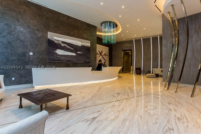 1000 Brickell Plz #4104, Miami FL 33131