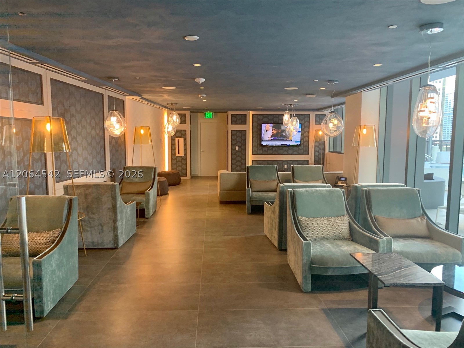 1000 Brickell Plz #4104, Miami FL 33131