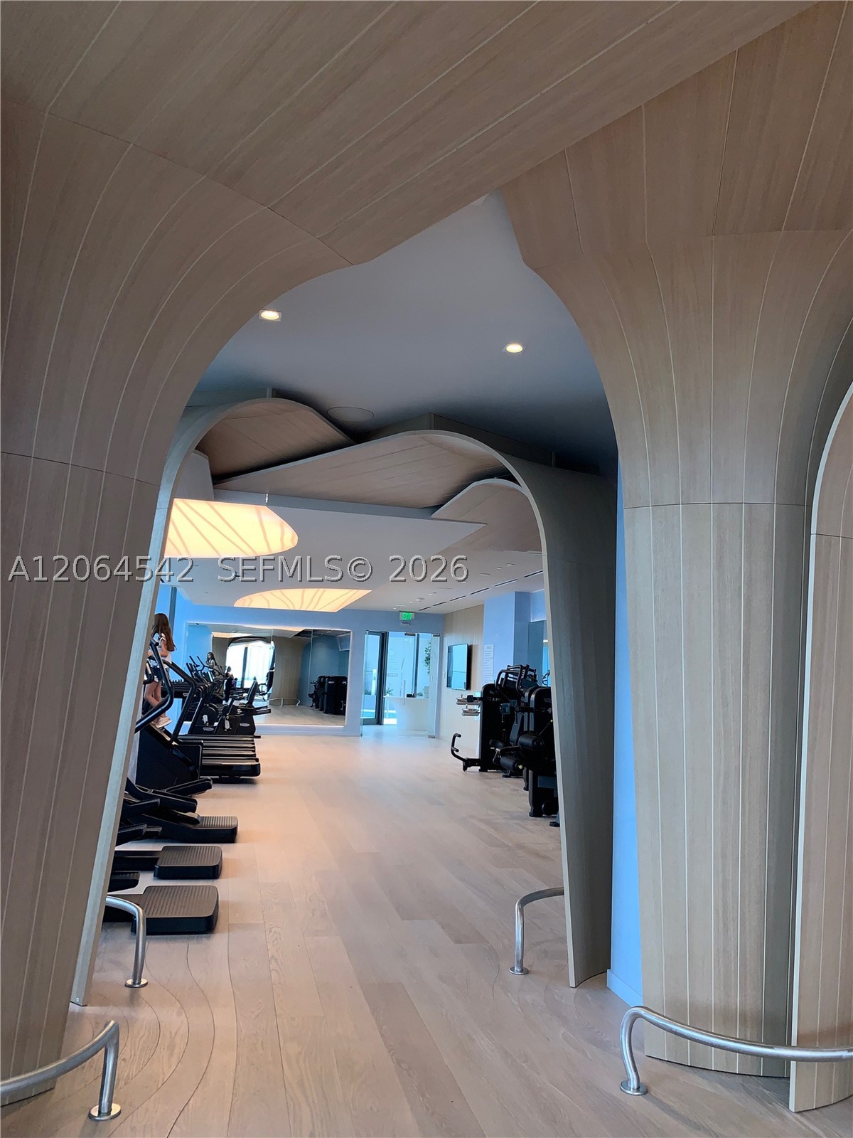 1000 Brickell Plz #4104, Miami FL 33131