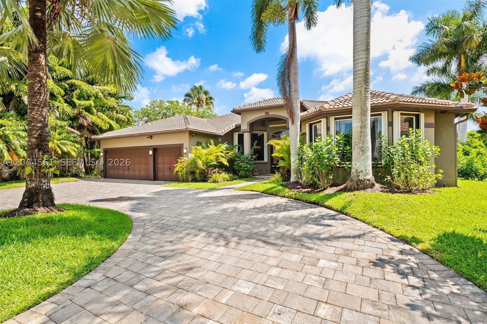 2498 Eagle Run Dr #2498, Weston FL 33327