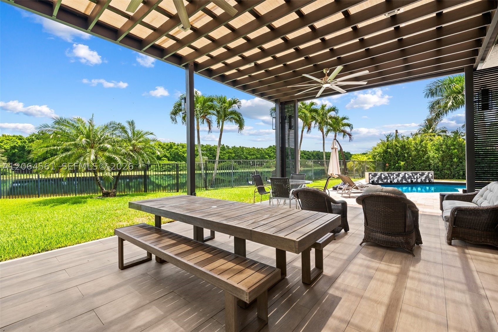 2498 Eagle Run Dr #2498, Weston FL 33327