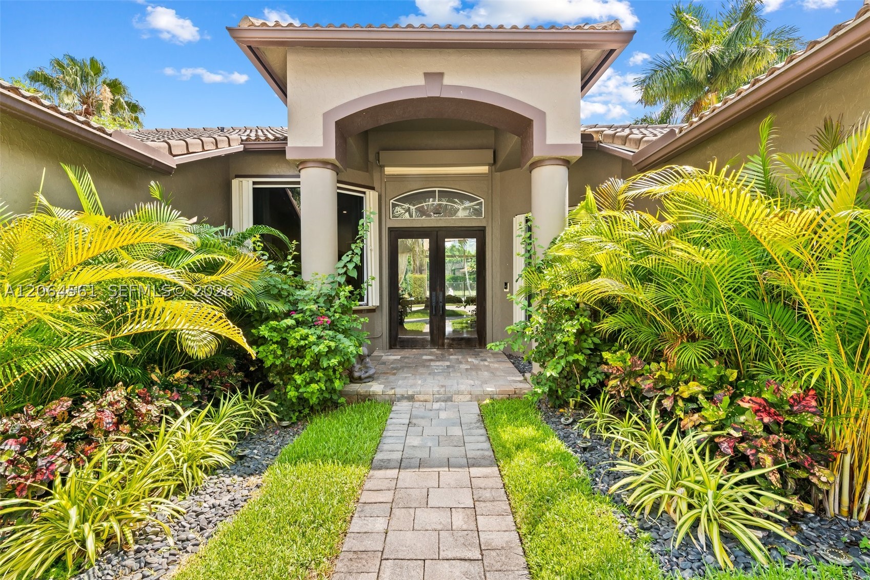 2498 Eagle Run Dr #2498, Weston FL 33327