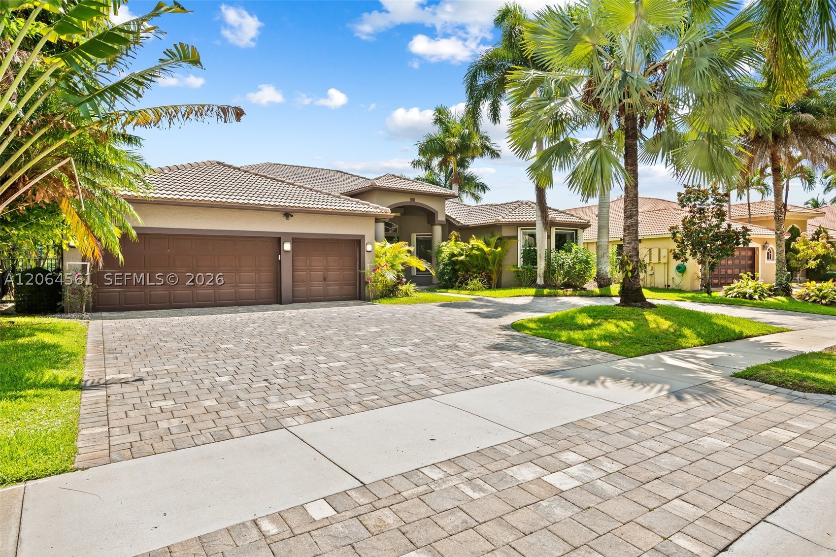 2498 Eagle Run Dr #2498, Weston FL 33327