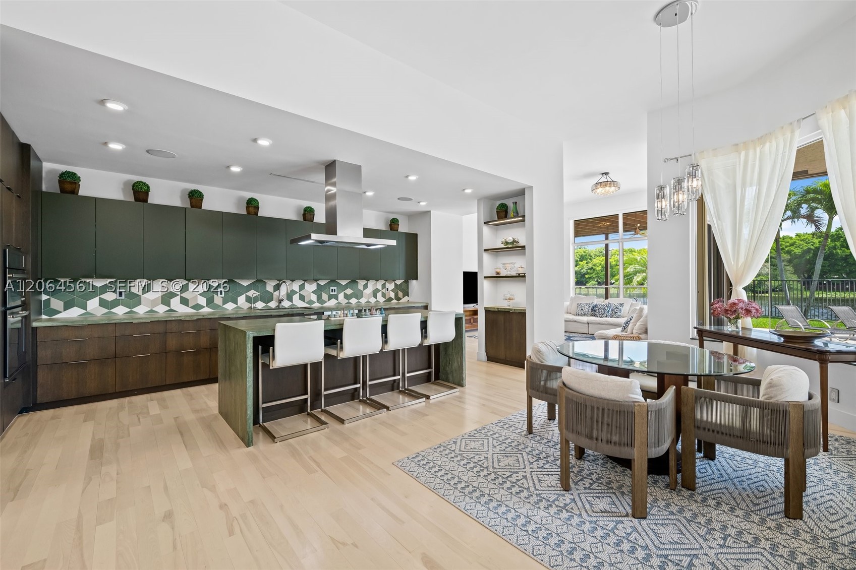 2498 Eagle Run Dr #2498, Weston FL 33327